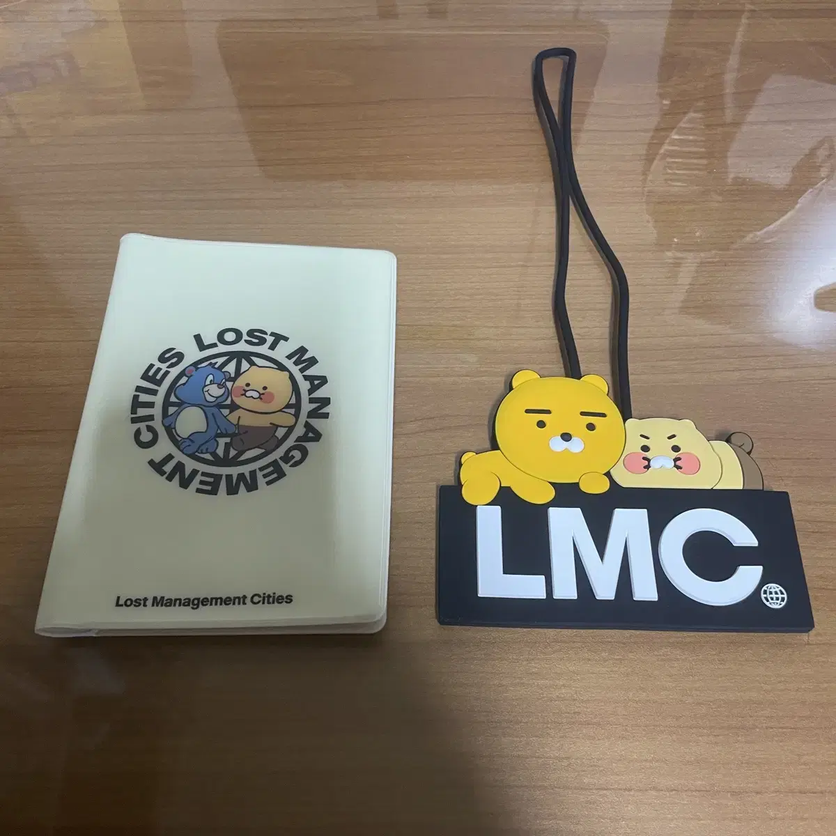 카카오프렌즈 LMC 콜라보 여권케이스 & 러기지택